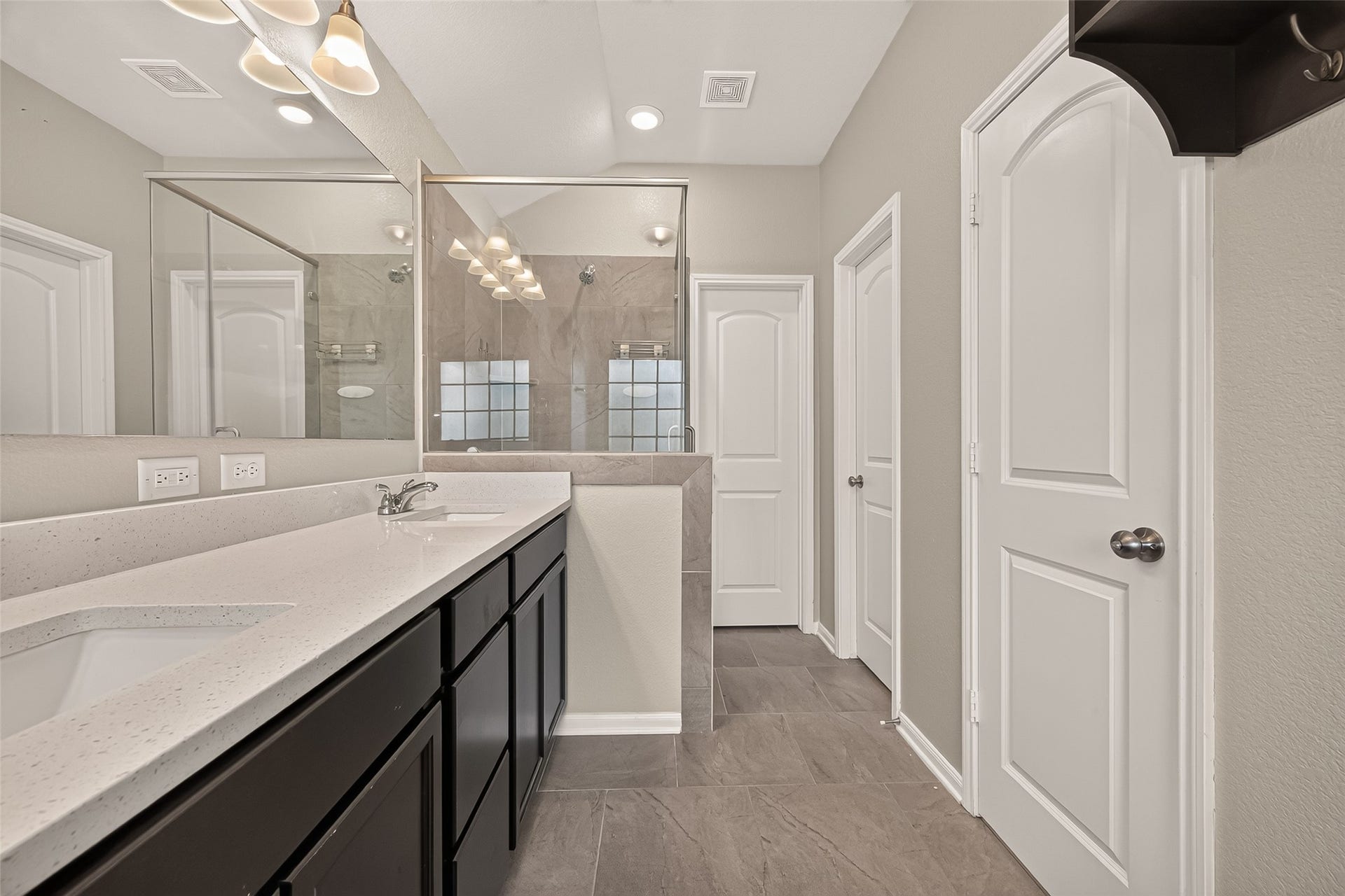 143 Brocks Lane, Montgomery, TX 77356 143 Brocks Lane, Montgomery, TX 77356