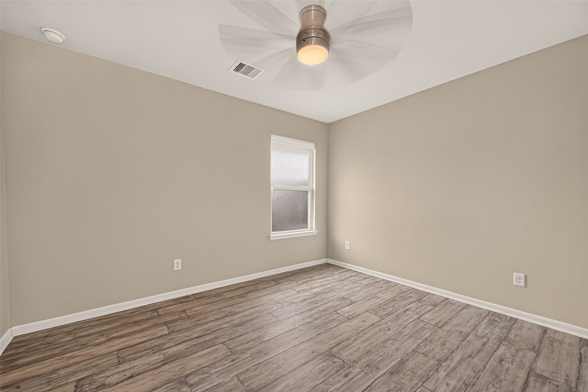 143 Brocks Lane, Montgomery, TX 77356 143 Brocks Lane, Montgomery, TX 77356
