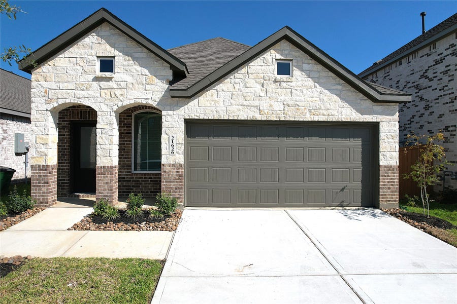 Property photo for 21626 Carbonari Drive, Tomball, TX