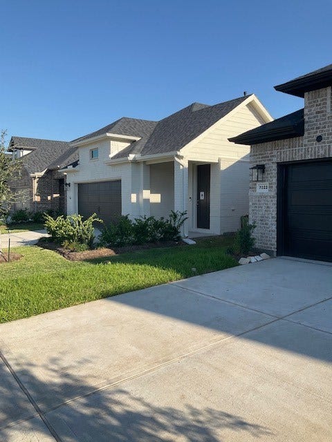 7022 Brilliance Dr, Sugar Land, TX 77469 7022 Brilliance Dr, Sugar Land, TX 77469