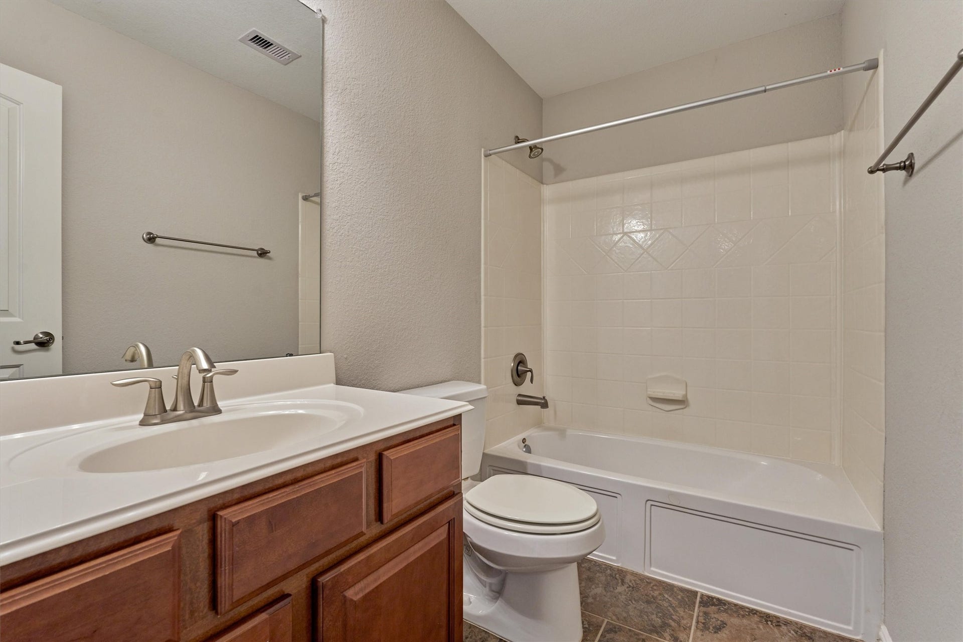 26 Black Swan Court, The Woodlands, TX 77354