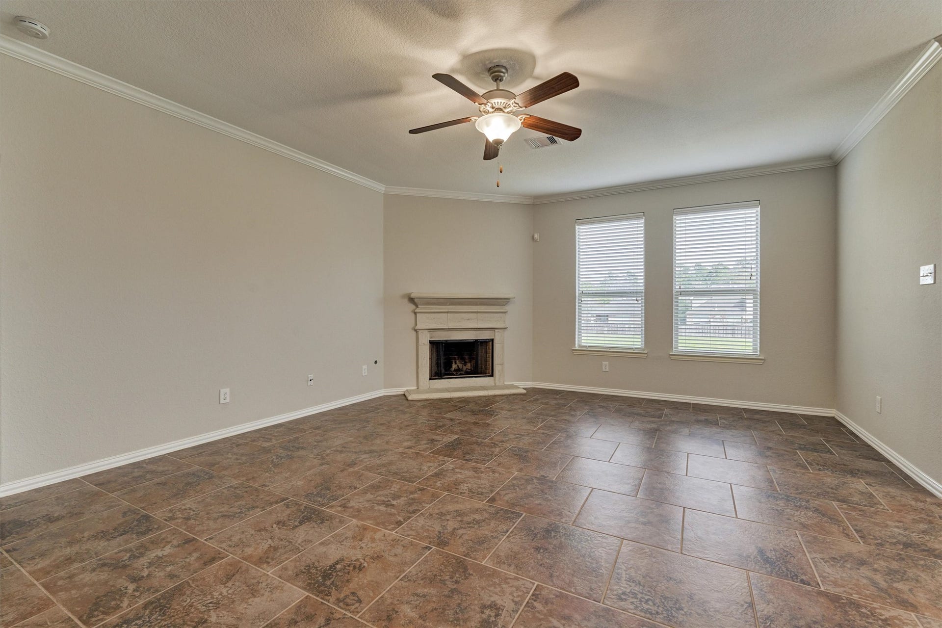 26 Black Swan Court, The Woodlands, TX 77354