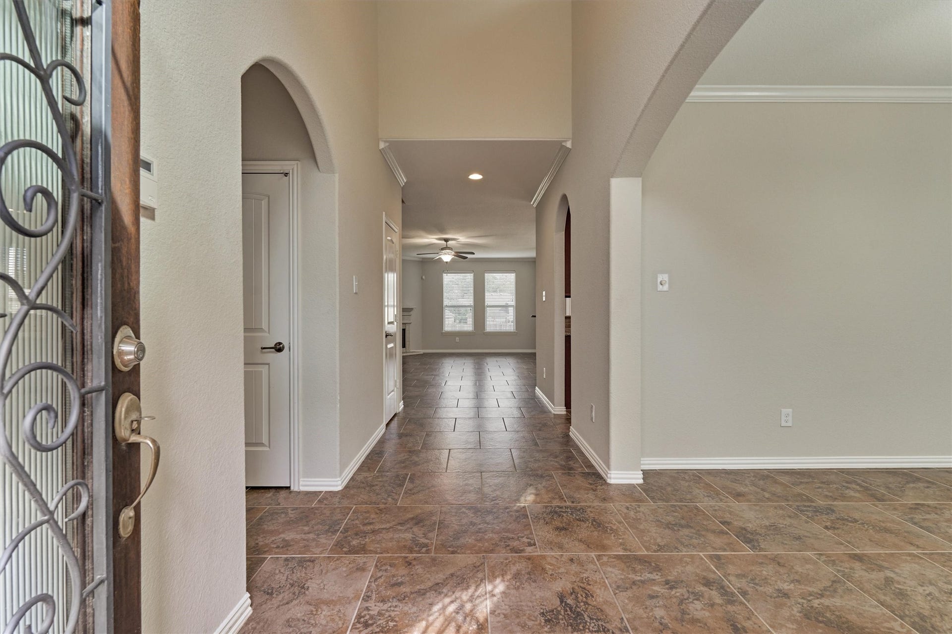 26 Black Swan Court, The Woodlands, TX 77354