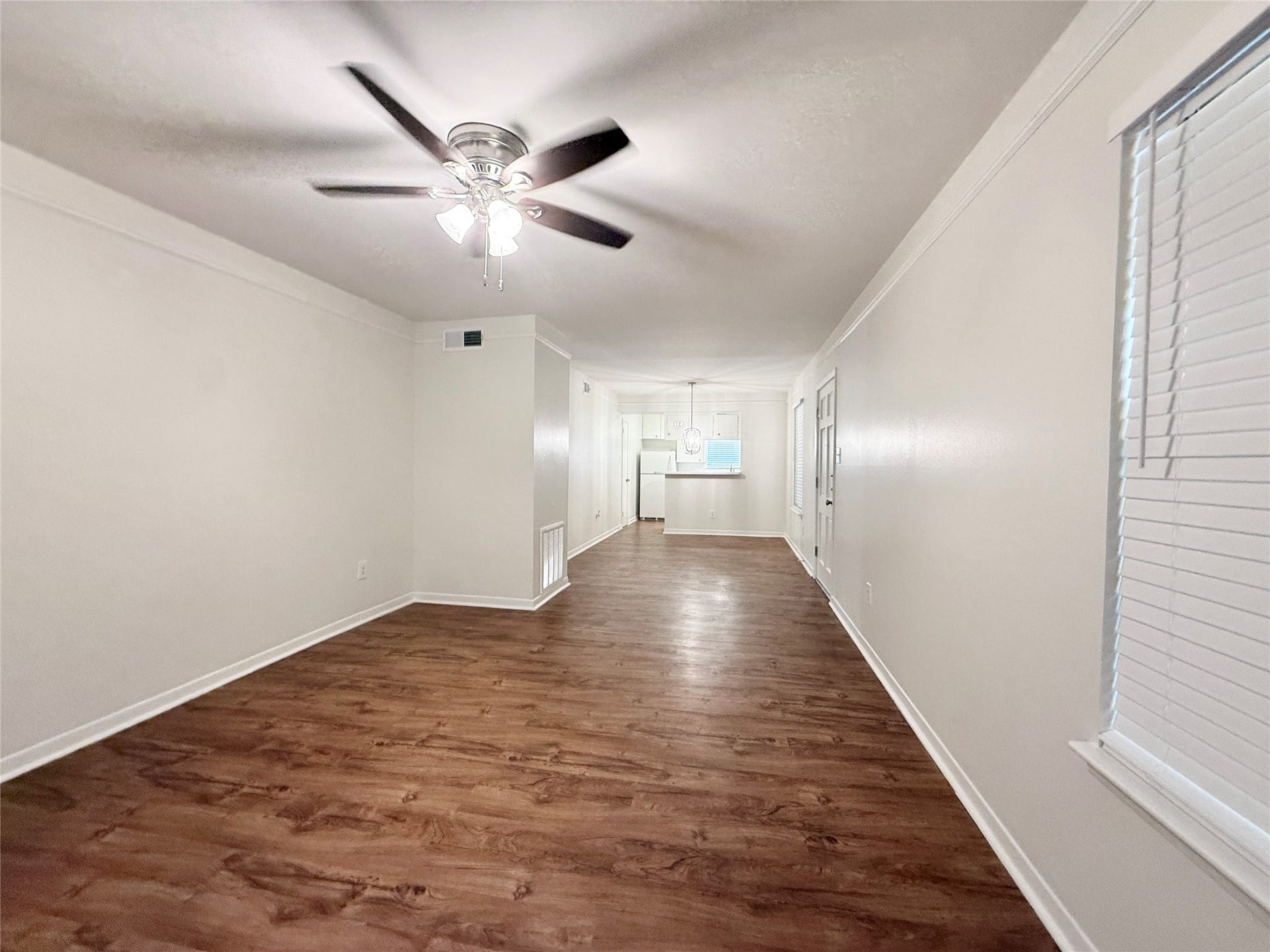 500 Willow Drive, #C2, Lake Jackson, TX 77566