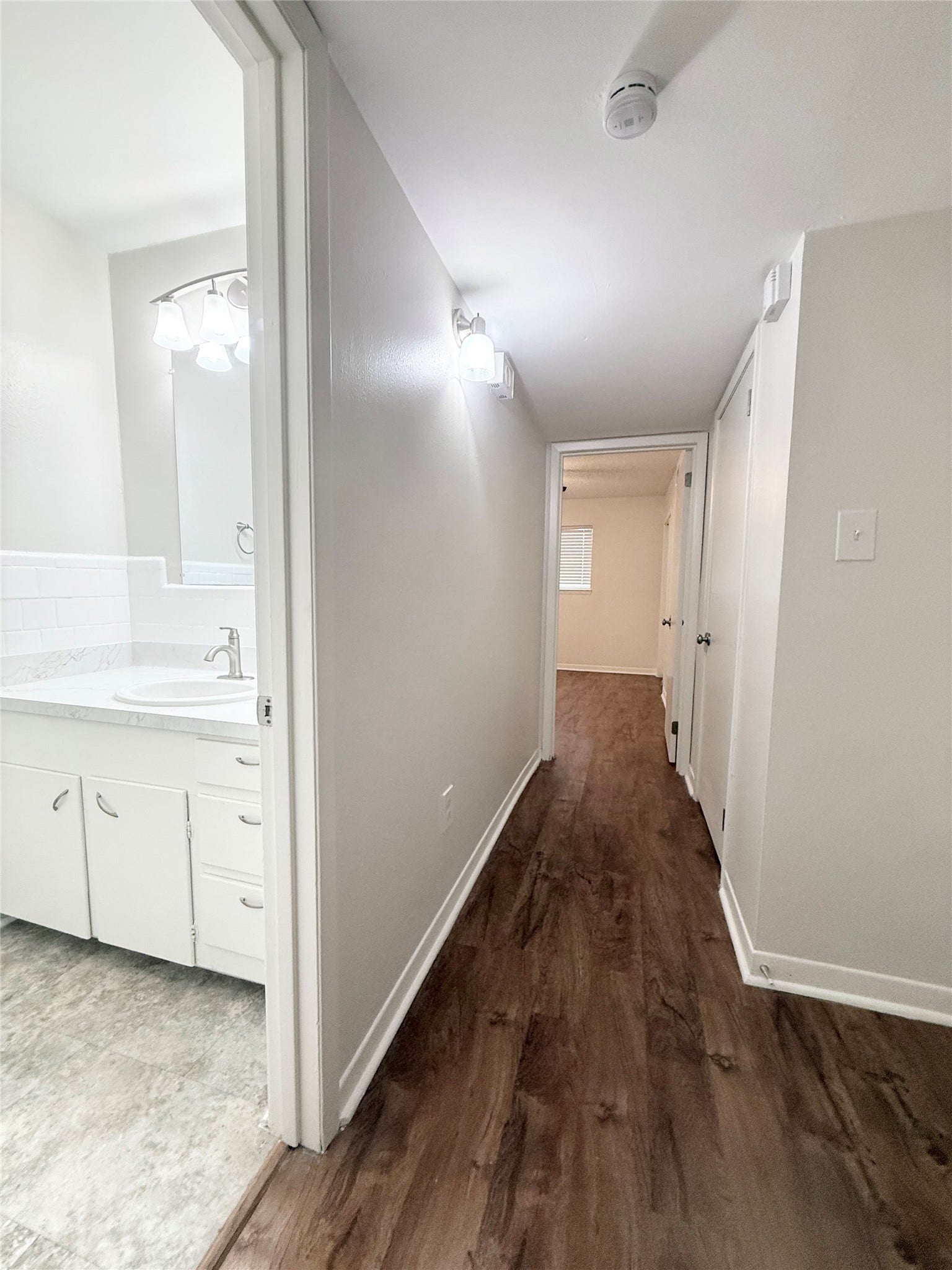 500 Willow Drive, #C2, Lake Jackson, TX 77566