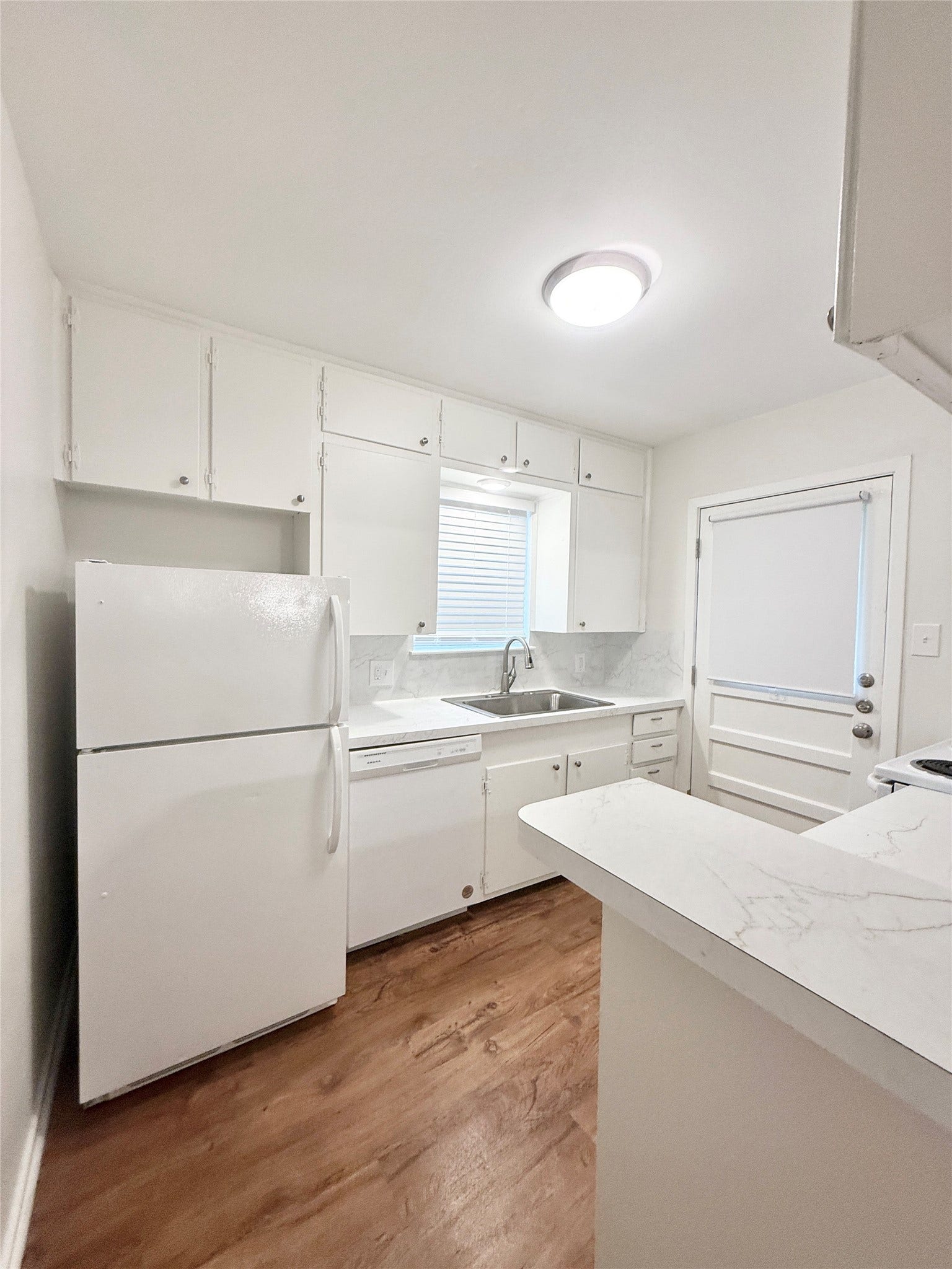 500 Willow Drive, #C2, Lake Jackson, TX 77566