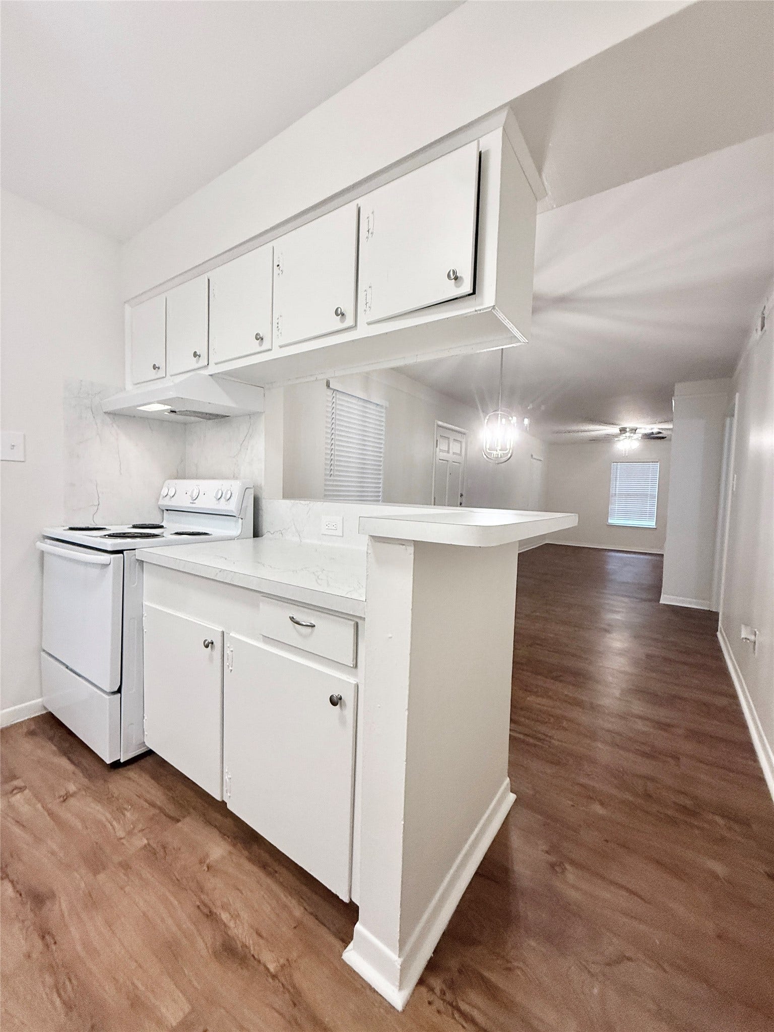 500 Willow Drive, #C2, Lake Jackson, TX 77566