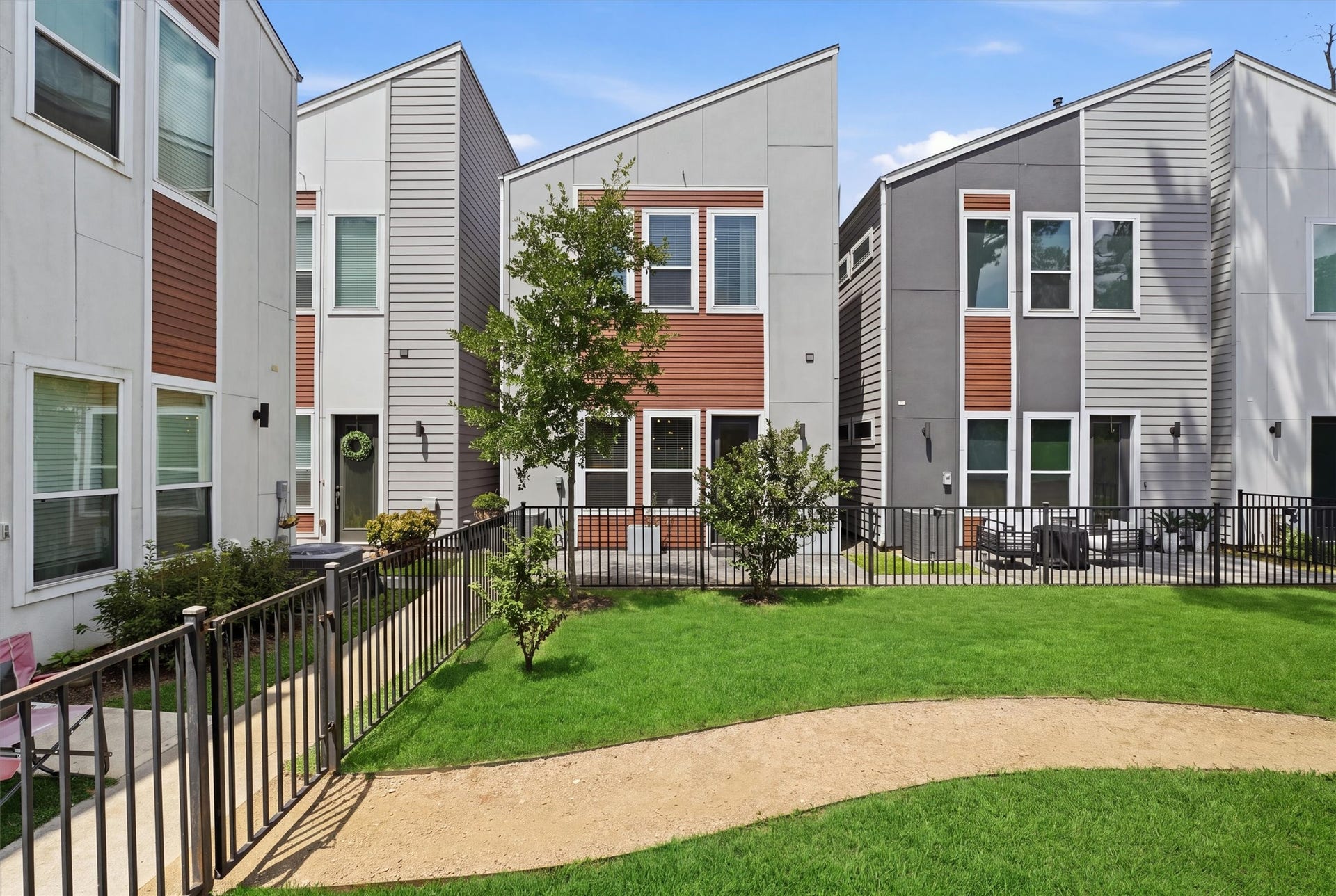 590 Janisch Road, Houston, TX 77018