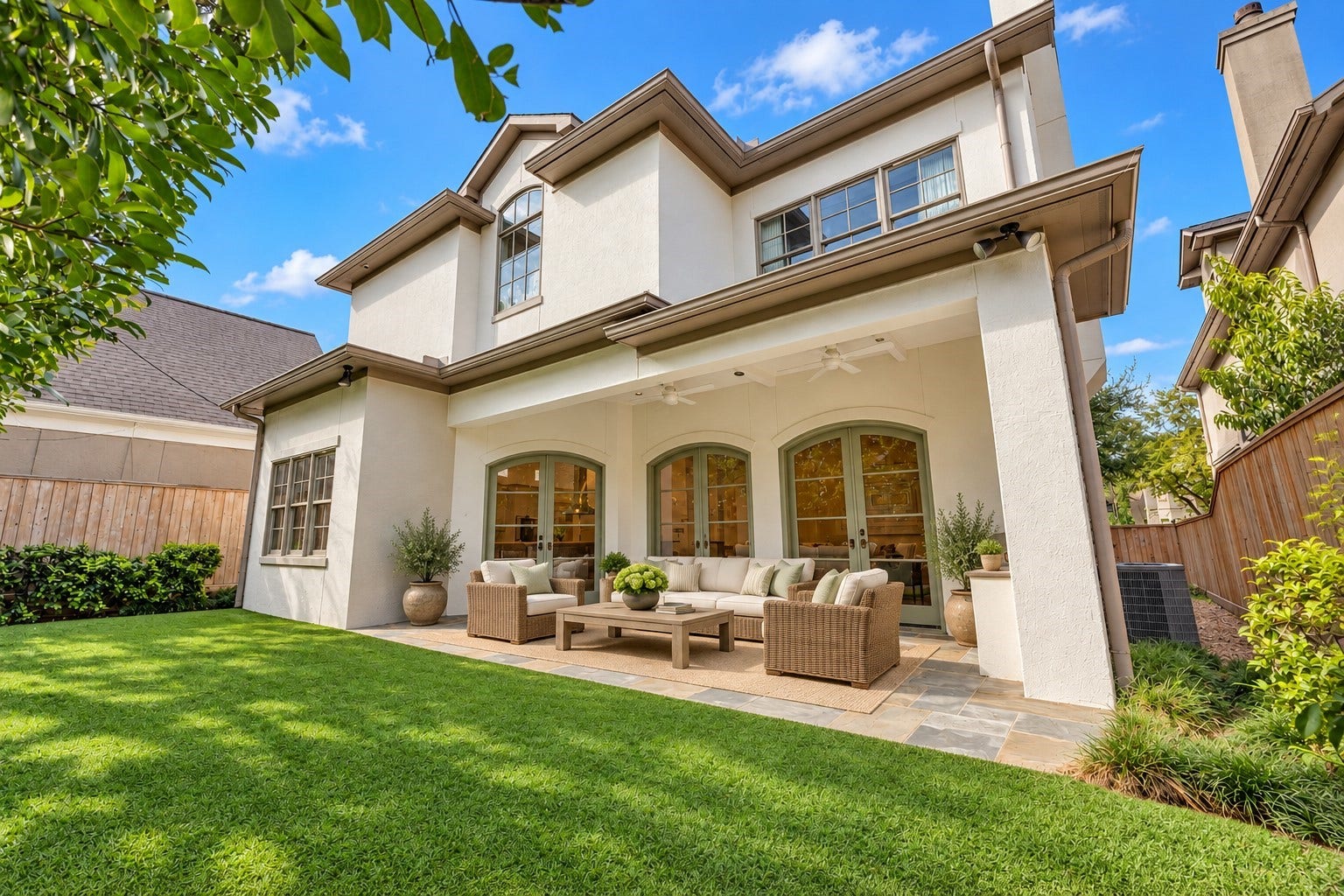 2721 Cason Street, West University Place, TX 77005 2721 Cason Street, West University Place, TX 77005
