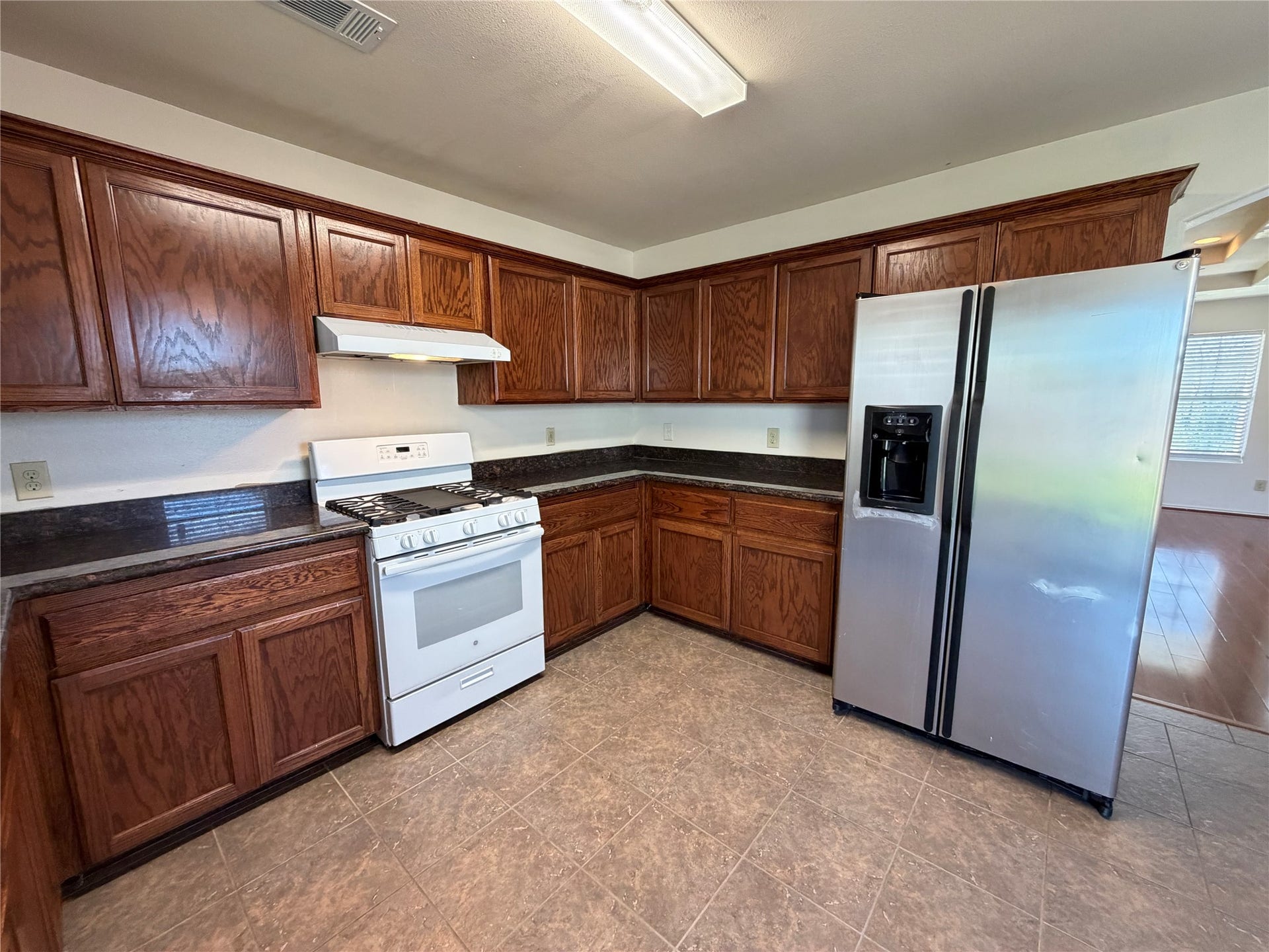 12711 Rio Nueces Lane, Rosharon, TX 77583 12711 Rio Nueces Lane, Rosharon, TX 77583