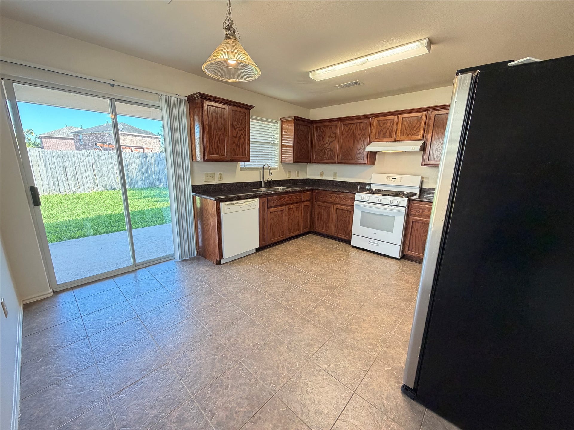 12711 Rio Nueces Lane, Rosharon, TX 77583 12711 Rio Nueces Lane, Rosharon, TX 77583