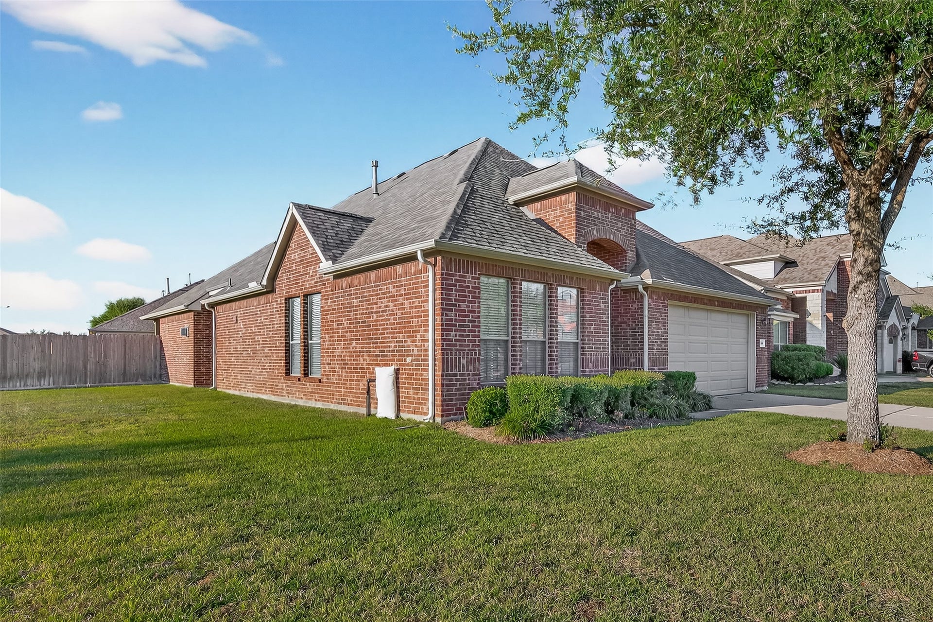 25354 Holton Ridge Drive, Katy, TX 77494 25354 Holton Ridge Drive, Katy, TX 77494