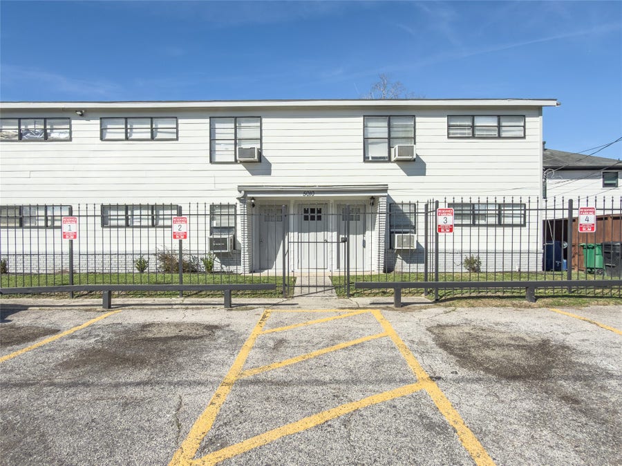 Property photo for 5010 Ennis Street, #3, Houston, TX
