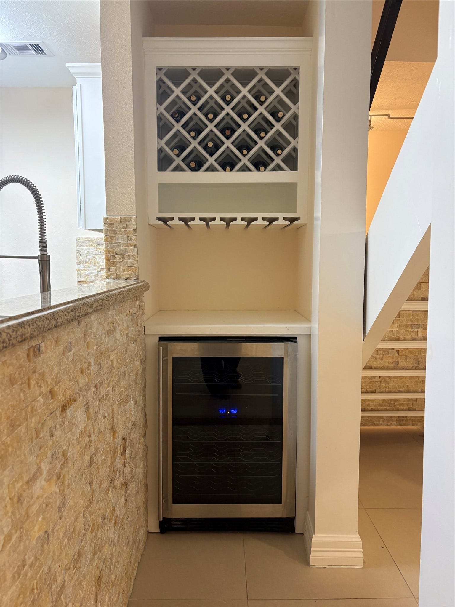5534 Beverly Hill Street, #5, Houston, TX 77056 Wine cooler in unit