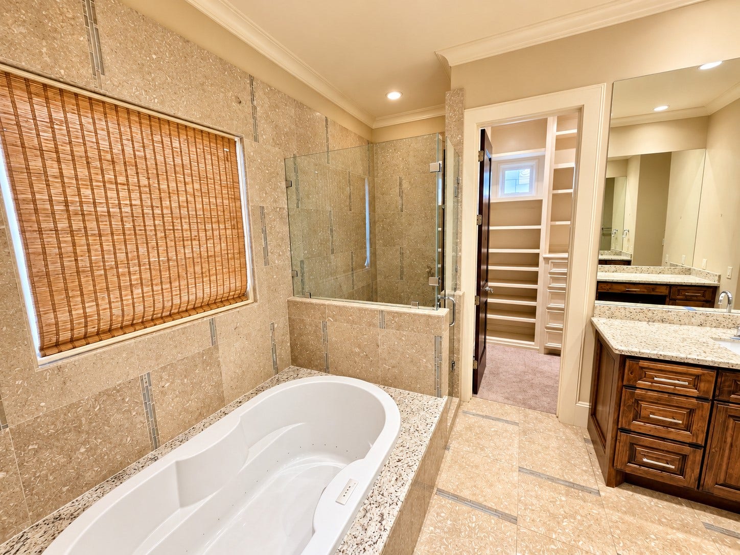 318 Calle Sevilla Place, Houston, TX 77007