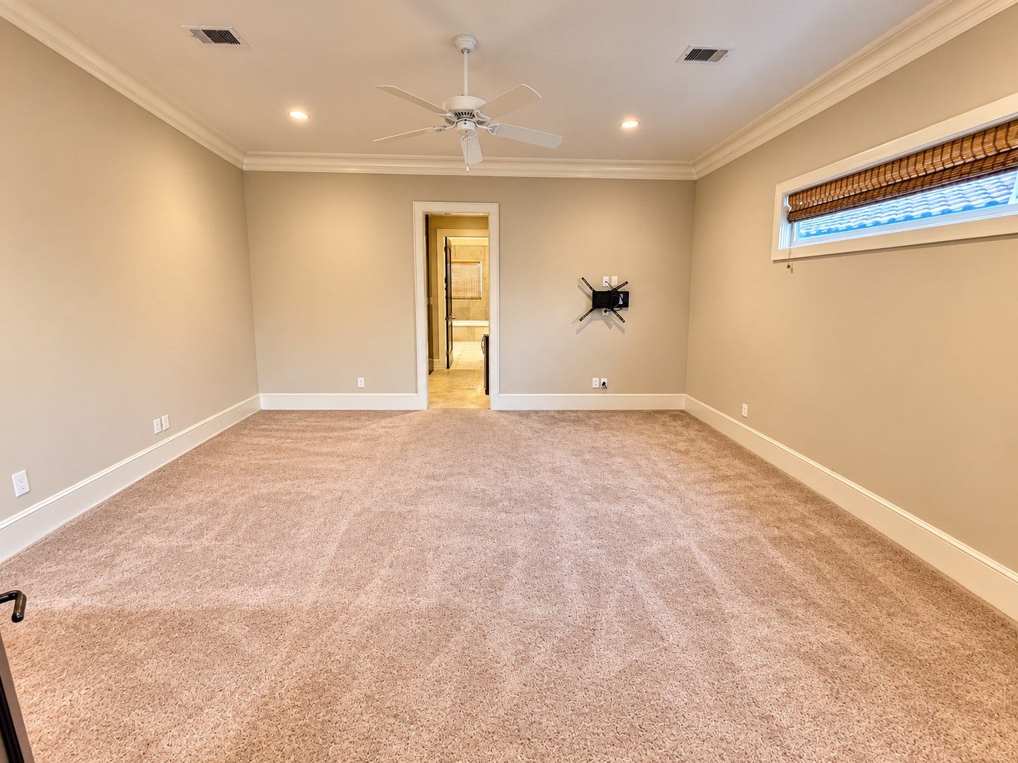 318 Calle Sevilla Place, Houston, TX 77007