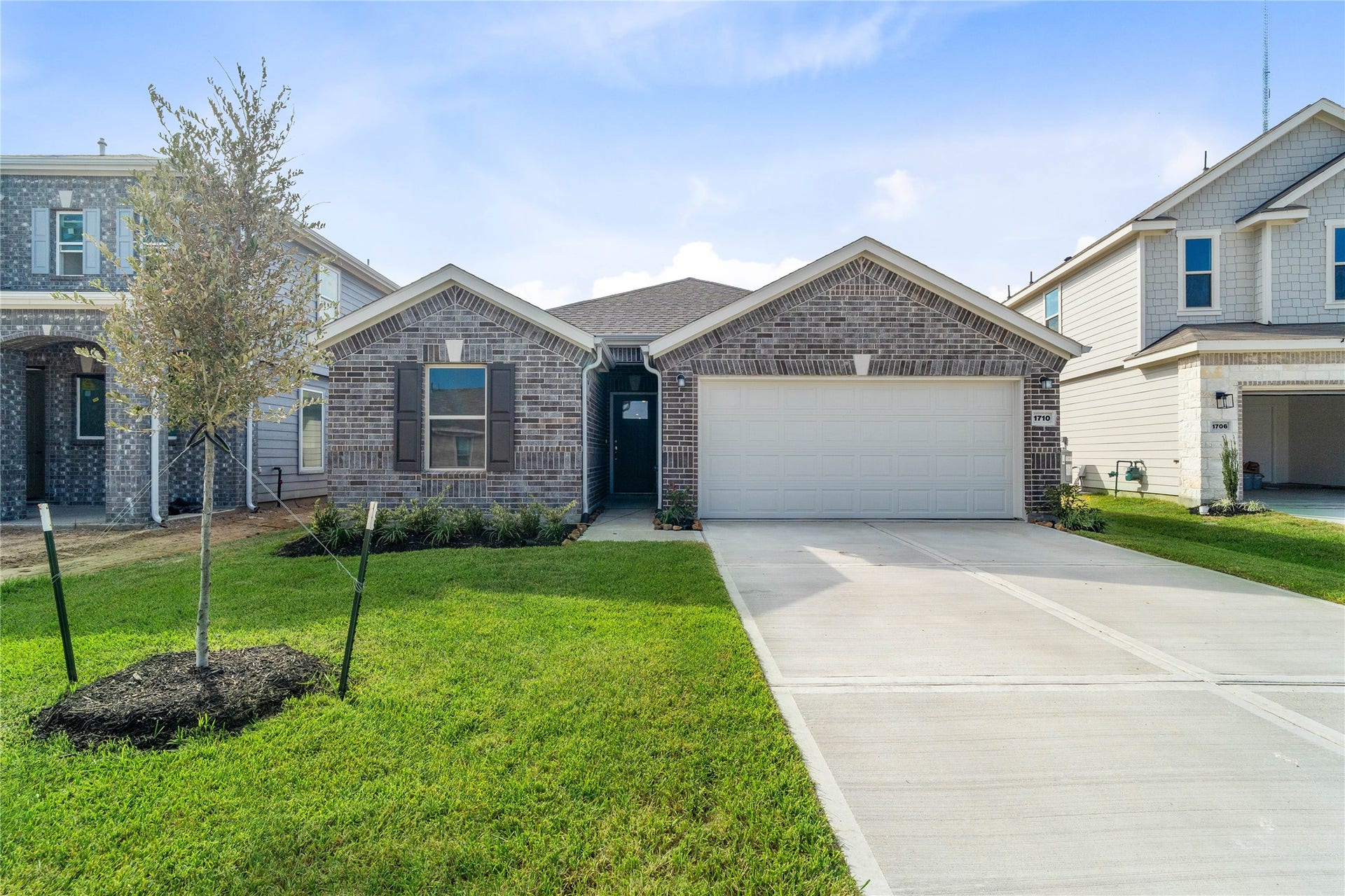 1710 Livadero Lane, Fresno, TX 77545 1710 Livadero Lane, Fresno, TX 77545