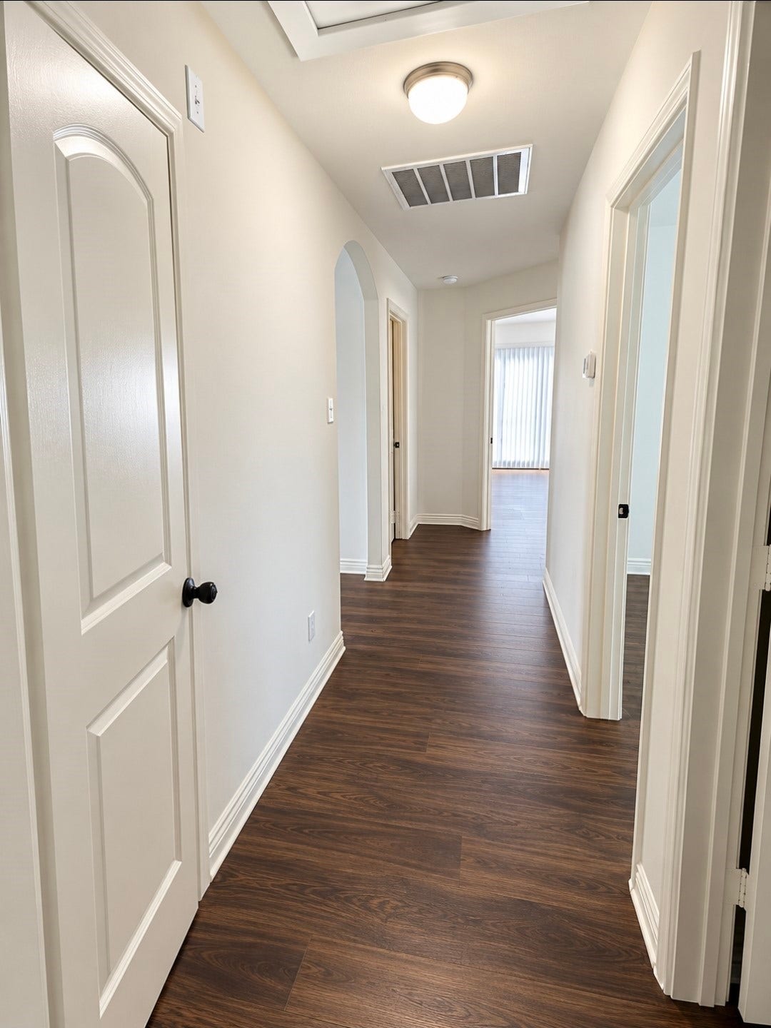 12221 Seacrest Lane, Texas City, TX 77568 Hallway from the main living area to the bedrooms and hall bath