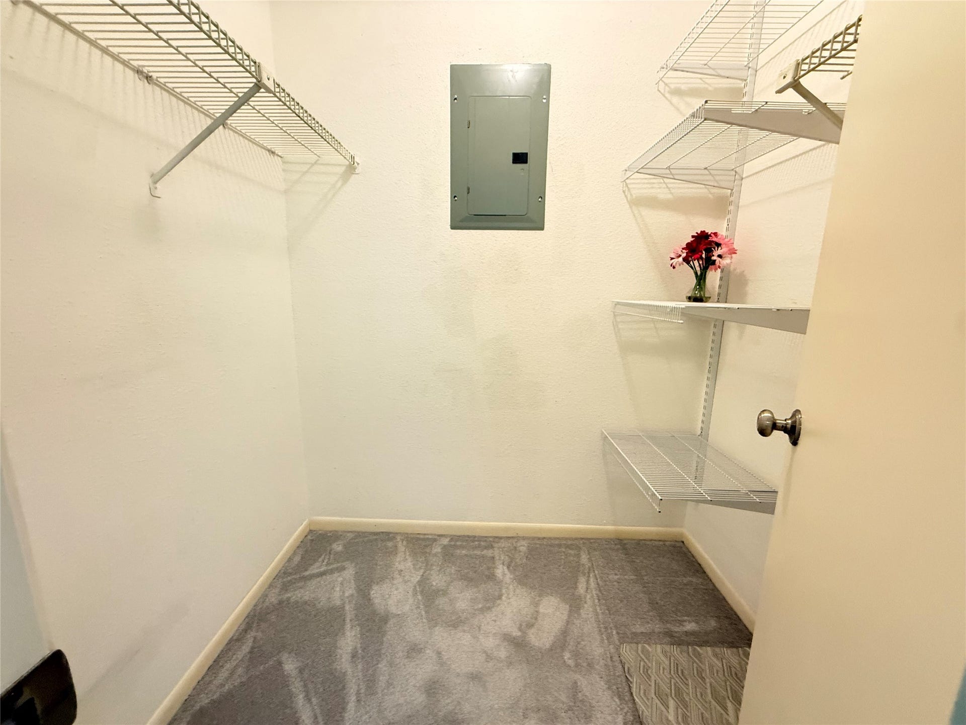 2800 Jeanetta Street, #2402, Houston, TX 77063 One of two master closets!