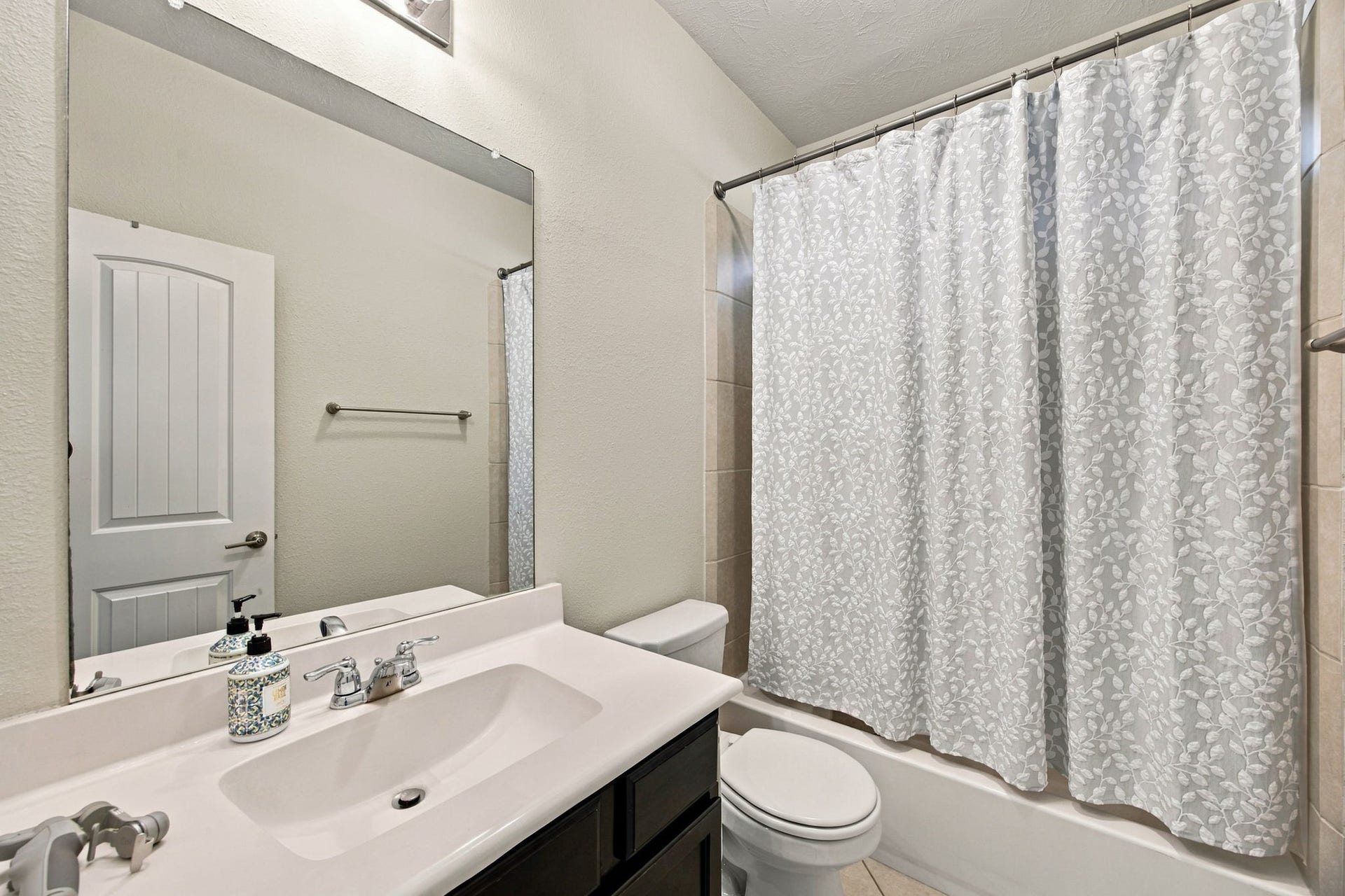 21331 Auburn Reach Drive, Porter, TX 77365 21331 Auburn Reach Drive, Porter, TX 77365