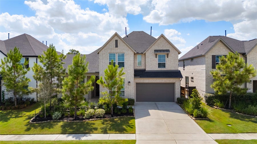 Property photo for 28058 Willow Glen Drive, Spring, TX