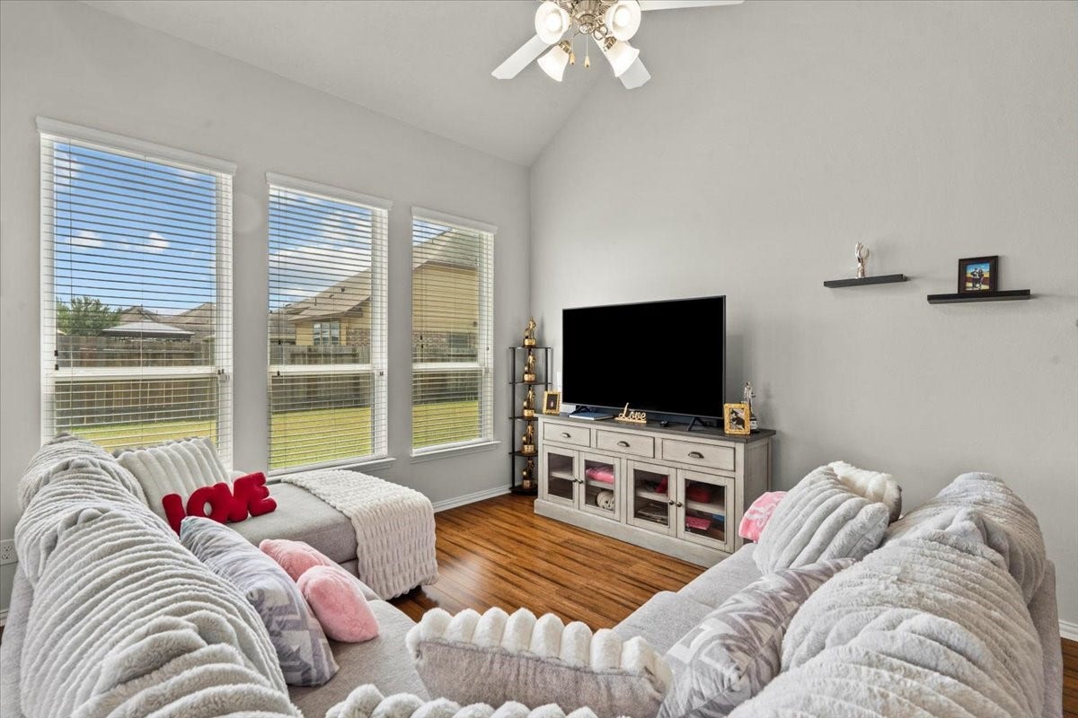 2871 Ginger Cove Lane, Dickinson, TX 77539 2871 Ginger Cove Lane, Dickinson, TX 77539