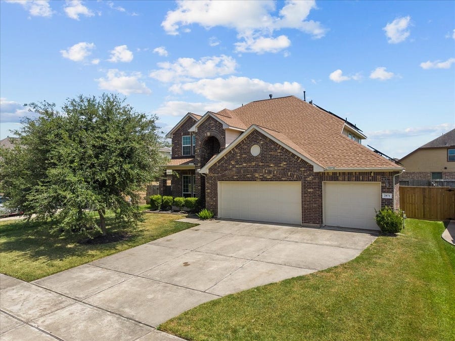 Property photo for 2871 Ginger Cove Lane, Dickinson, TX