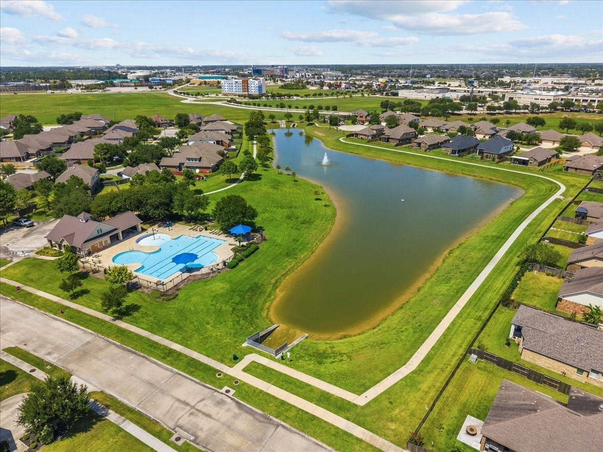 2871 Ginger Cove Lane, Dickinson, TX 77539 2871 Ginger Cove Lane, Dickinson, TX 77539