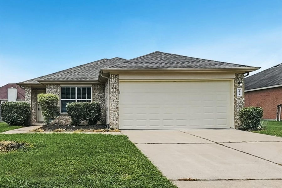 Property photo for 3934 Hawthorne Glen Court, Fresno, TX