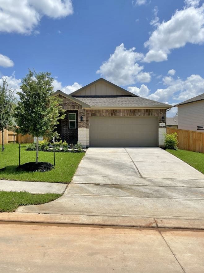 Property photo for 7052 Silverleaf Oak Street, Conroe, TX