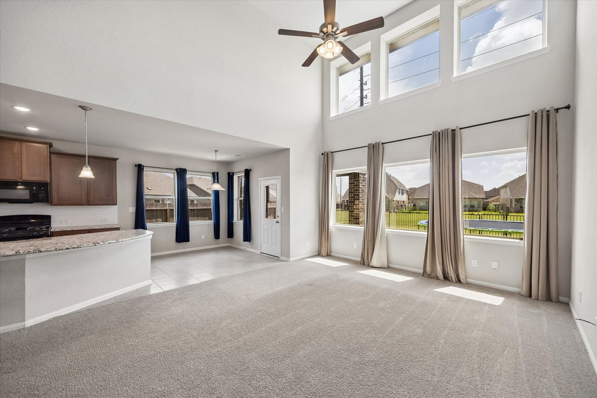 5911 Wayne Way, Rosenberg, TX 77471