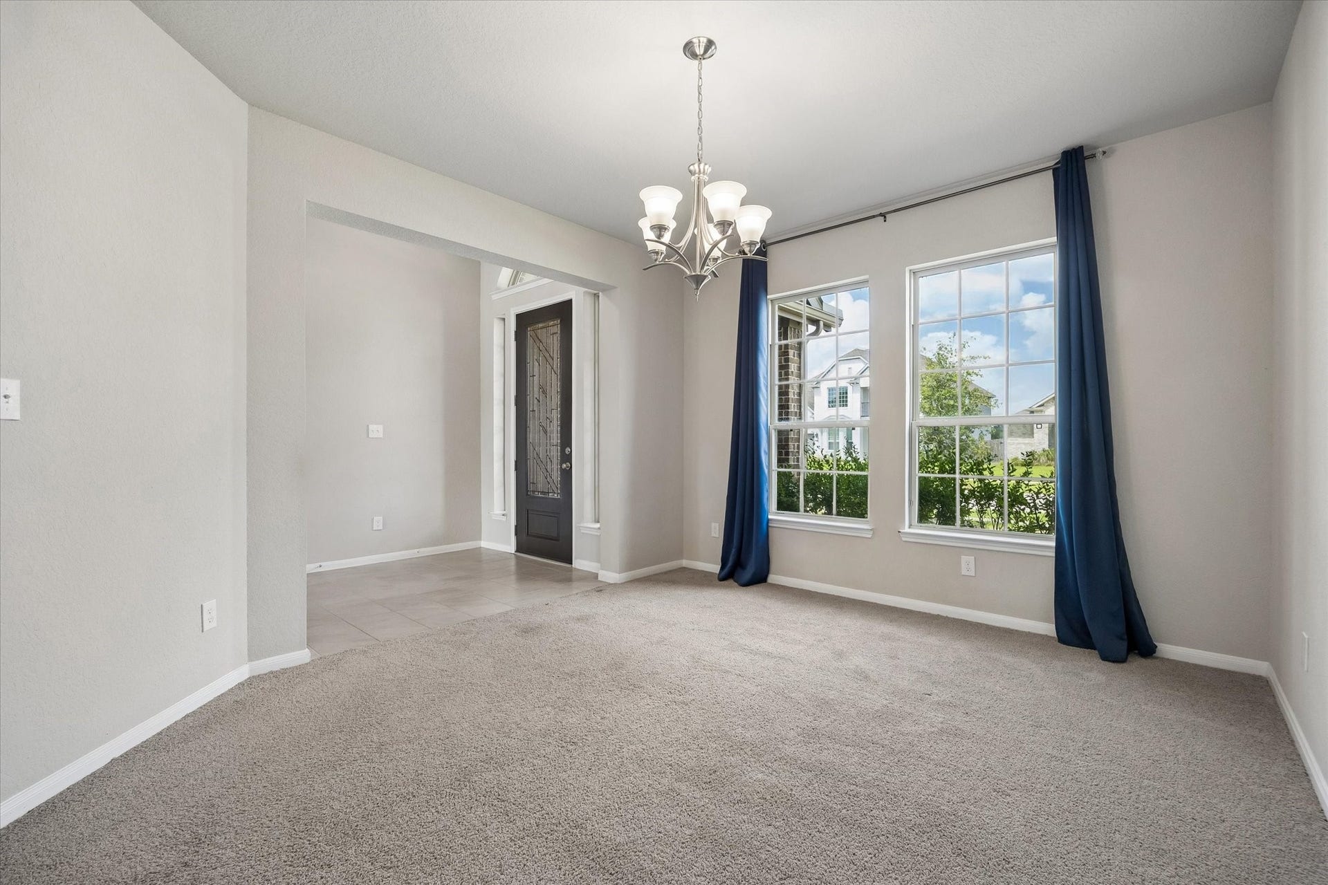 5911 Wayne Way, Rosenberg, TX 77471