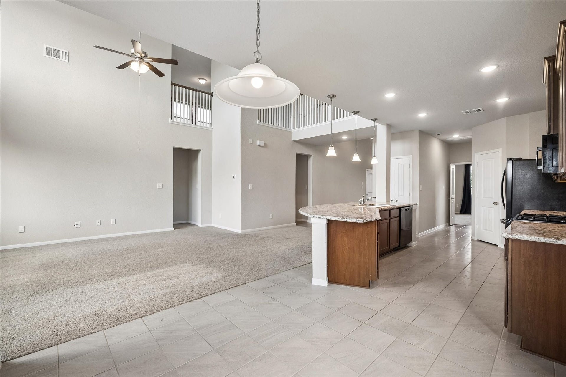 5911 Wayne Way, Rosenberg, TX 77471