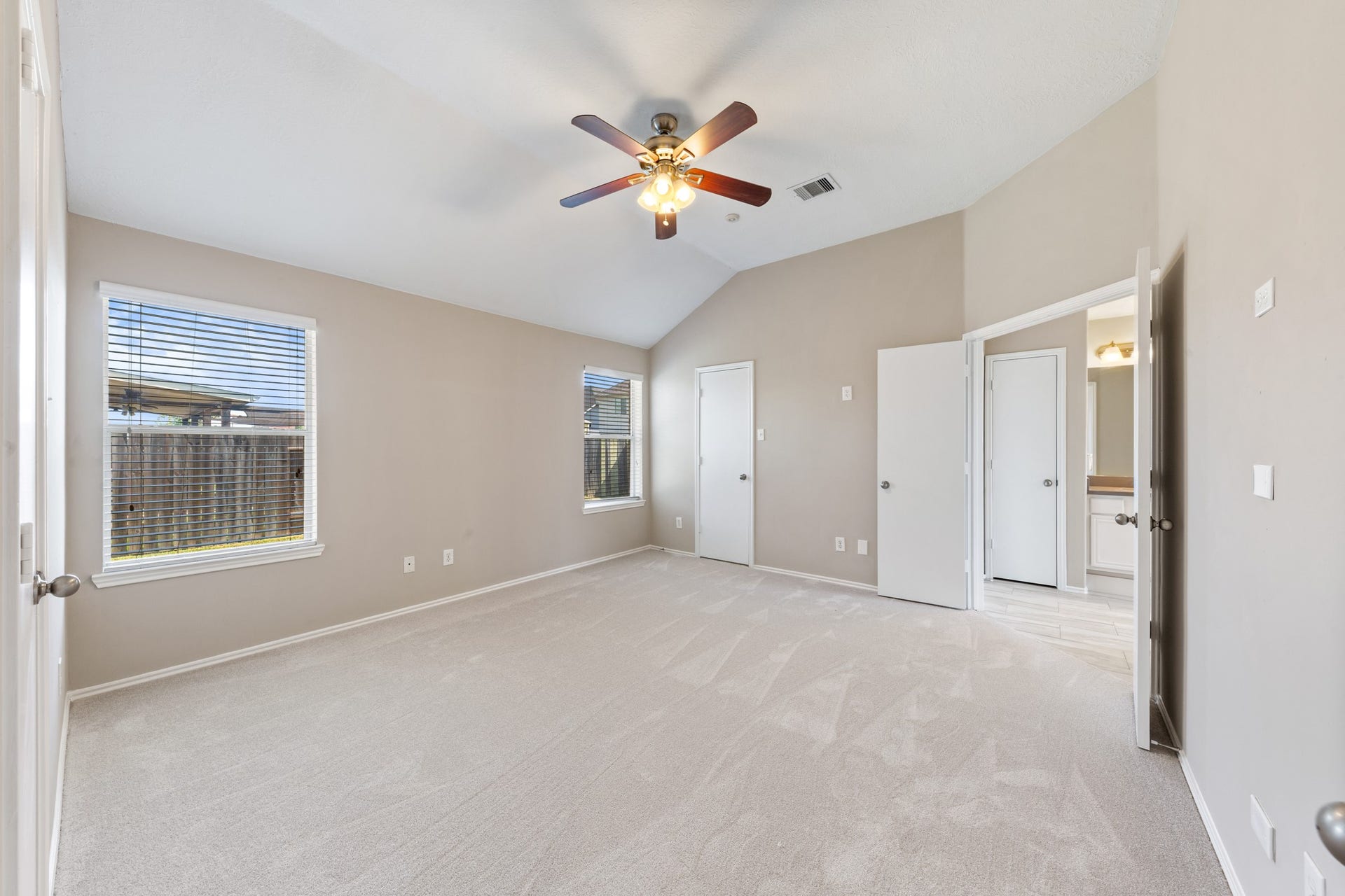1111 Magnolia Dale Drive, Fresno, TX 77545 1111 Magnolia Dale Drive, Fresno, TX 77545