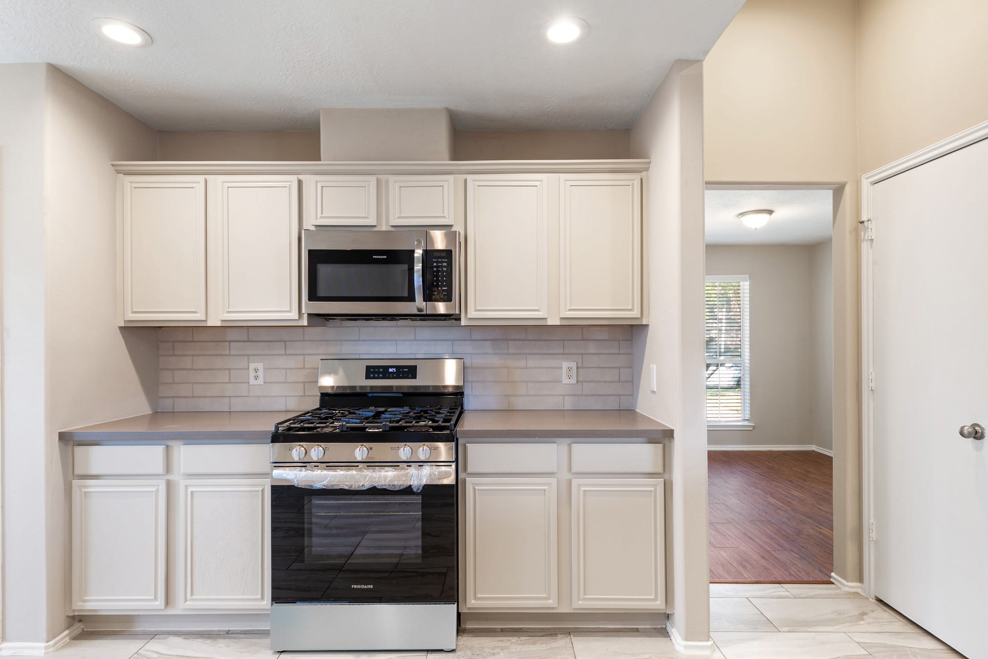 1111 Magnolia Dale Drive, Fresno, TX 77545 1111 Magnolia Dale Drive, Fresno, TX 77545