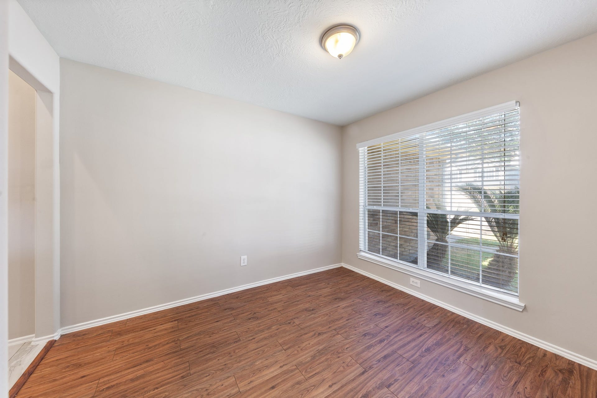 1111 Magnolia Dale Drive, Fresno, TX 77545 1111 Magnolia Dale Drive, Fresno, TX 77545