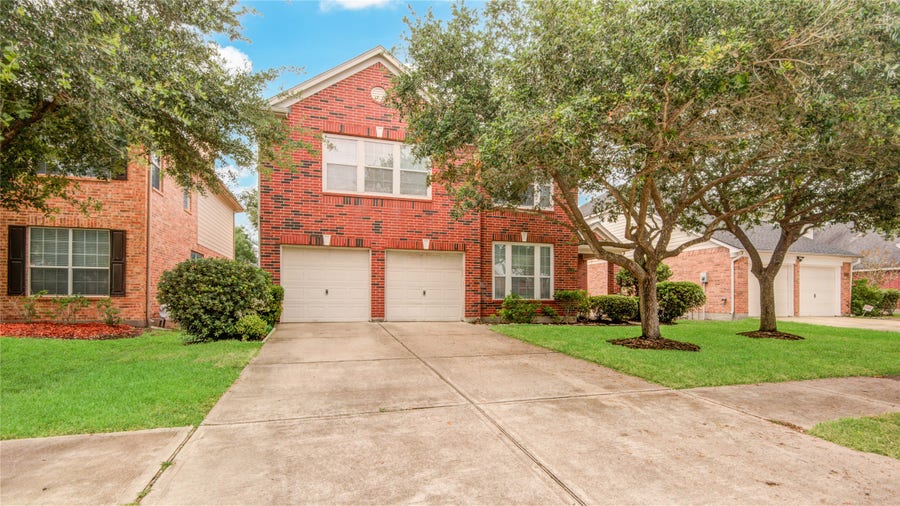 Property photo for 21718 Grand Hollow Lane, Katy, TX
