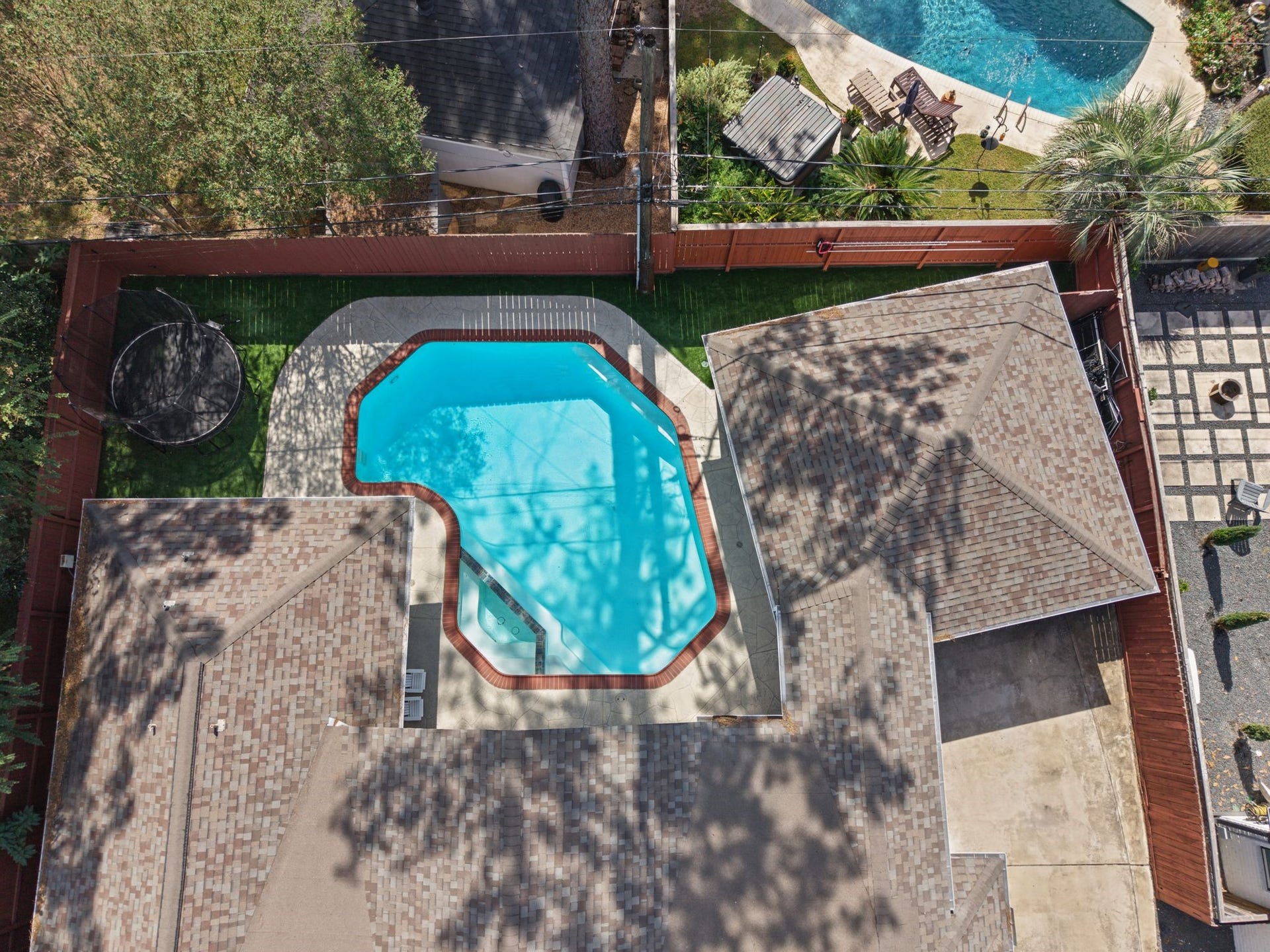 13711 Kingsride Lane, Houston, TX 77079 Yard features a spacious turfed play area