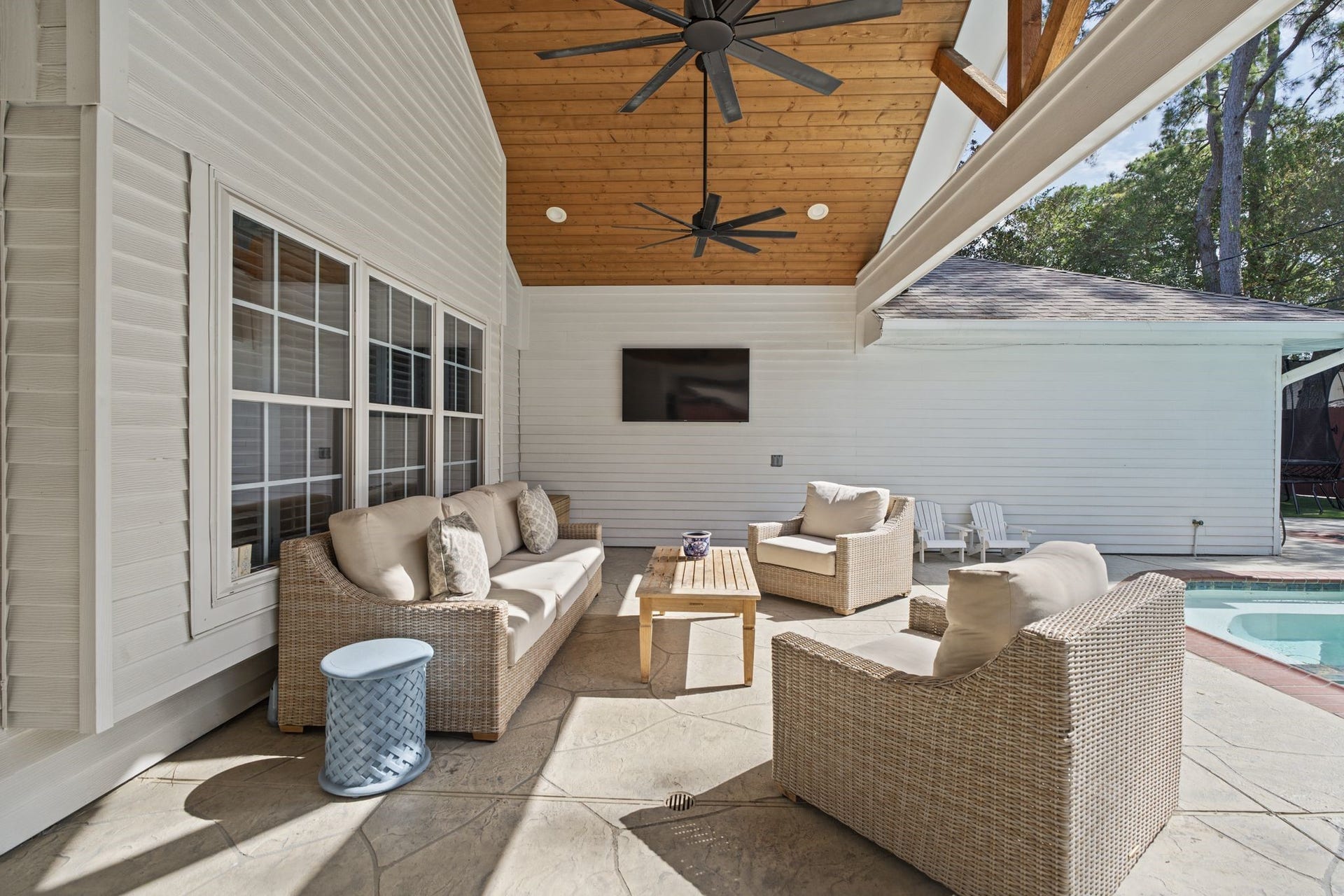 13711 Kingsride Lane, Houston, TX 77079 13711 Kingsride Lane, Houston, TX 77079