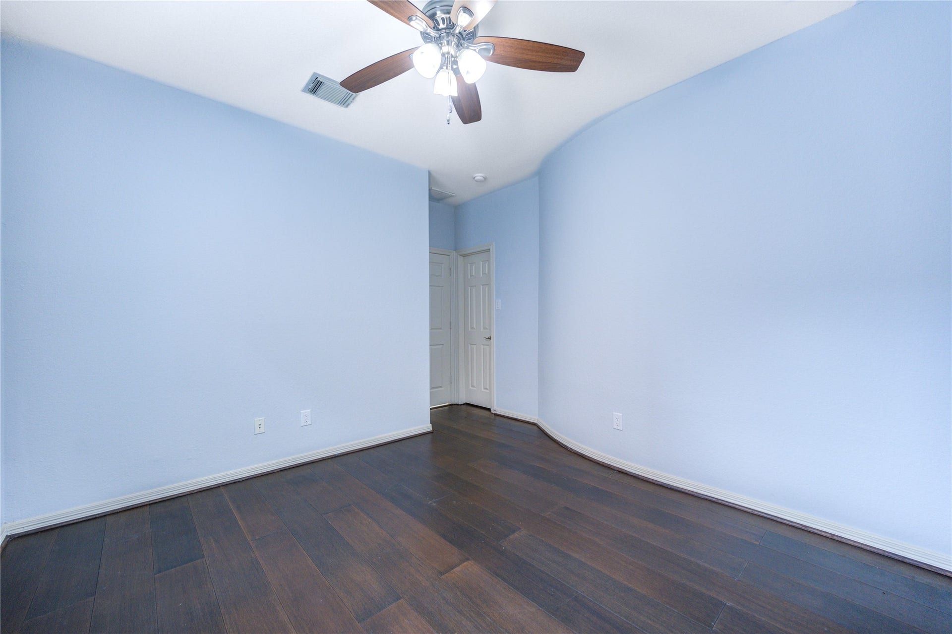 13211 Dusty Grove Lane, Sugar Land, TX 77498 13211 Dusty Grove Lane, Sugar Land, TX 77498