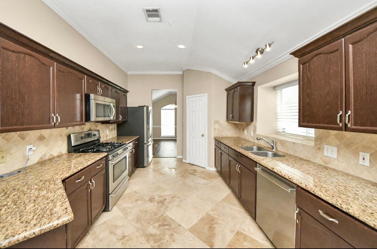223 W New Meadows Drive, Sugar Land, TX 77479 223 W New Meadows Drive, Sugar Land, TX 77479