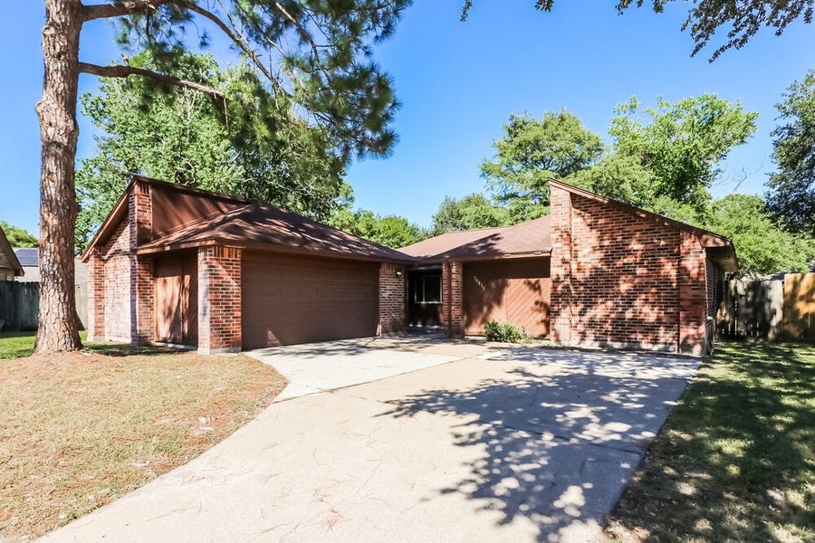 Property photo for 10810 Gusty Winds Court, Houston, TX