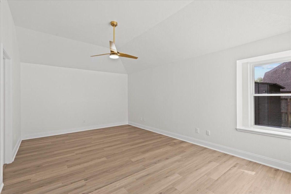 1704 San Jose Street, Friendswood, TX 77546 Primary room downstairs