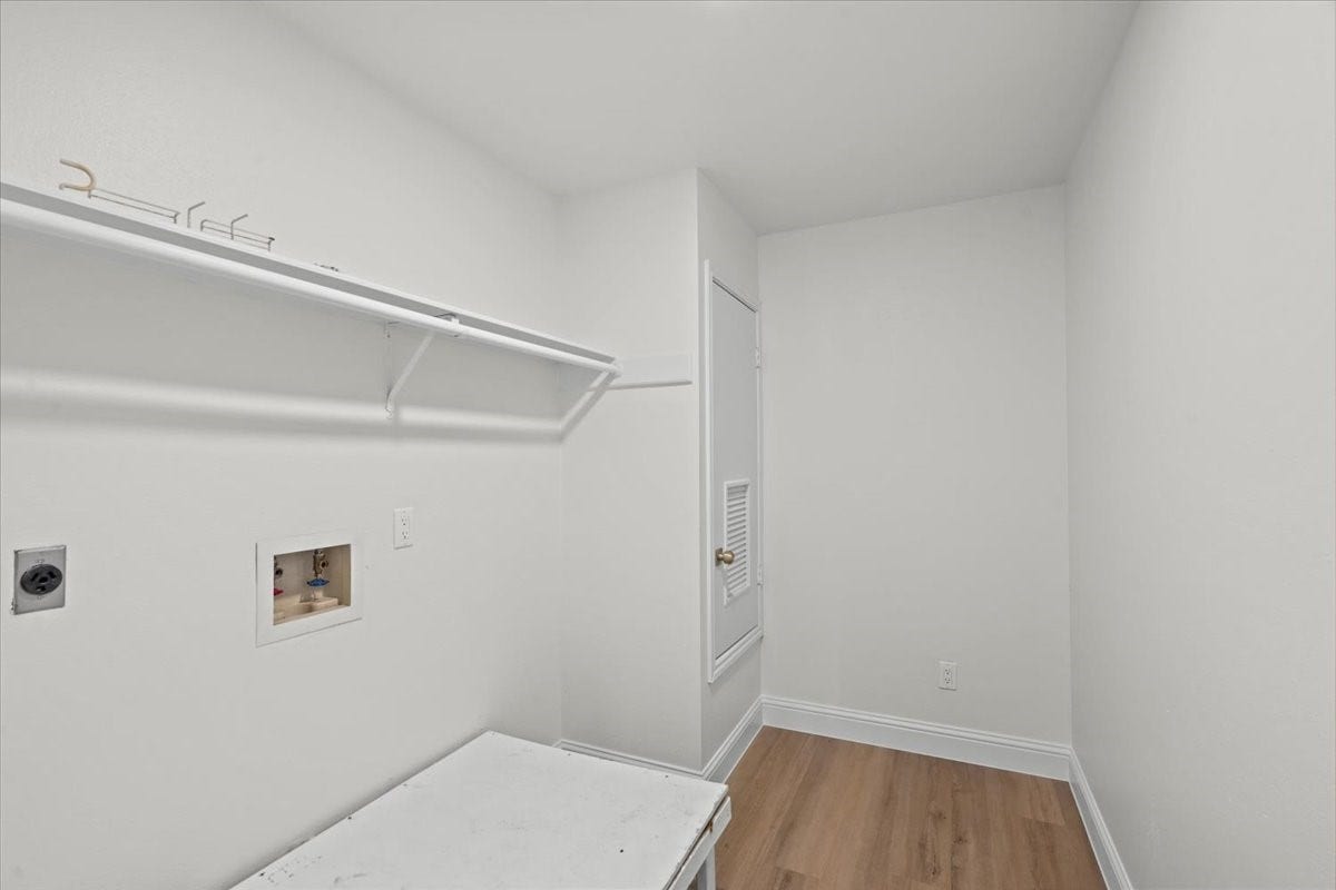 1704 San Jose Street, Friendswood, TX 77546 Utility room