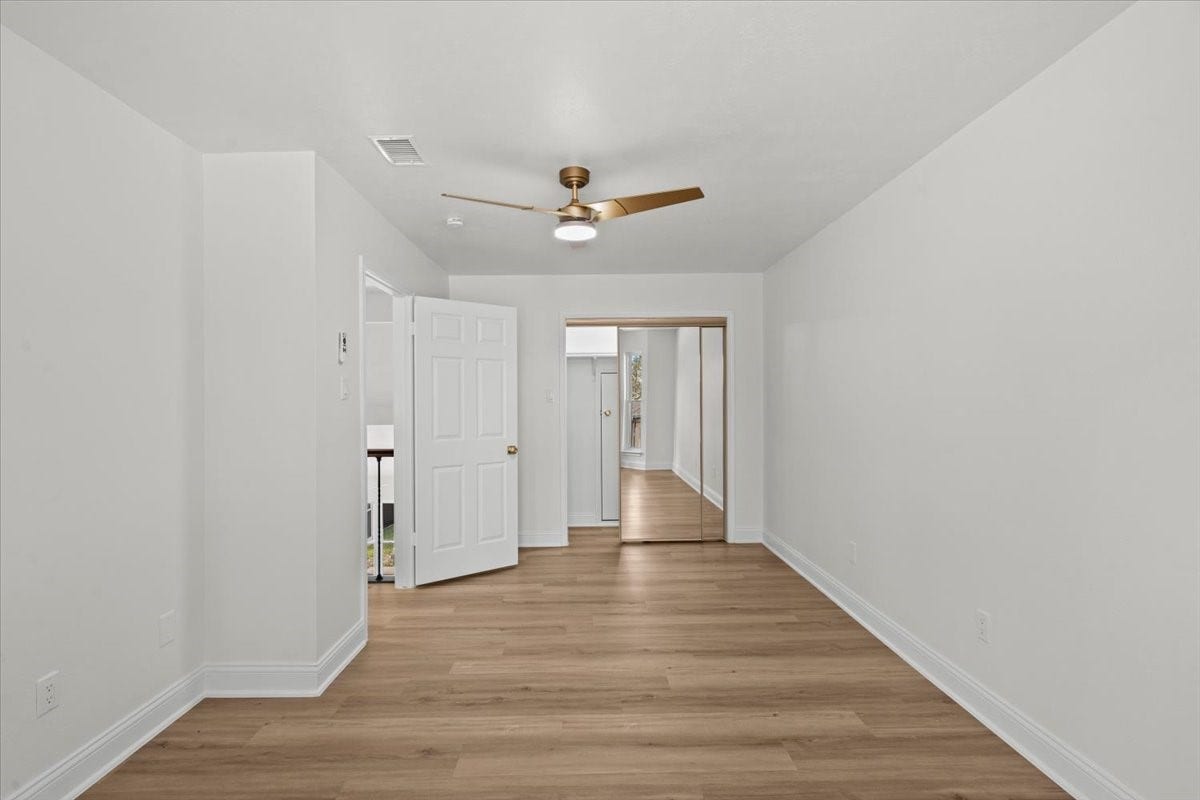 1704 San Jose Street, Friendswood, TX 77546 1704 San Jose Street, Friendswood, TX 77546