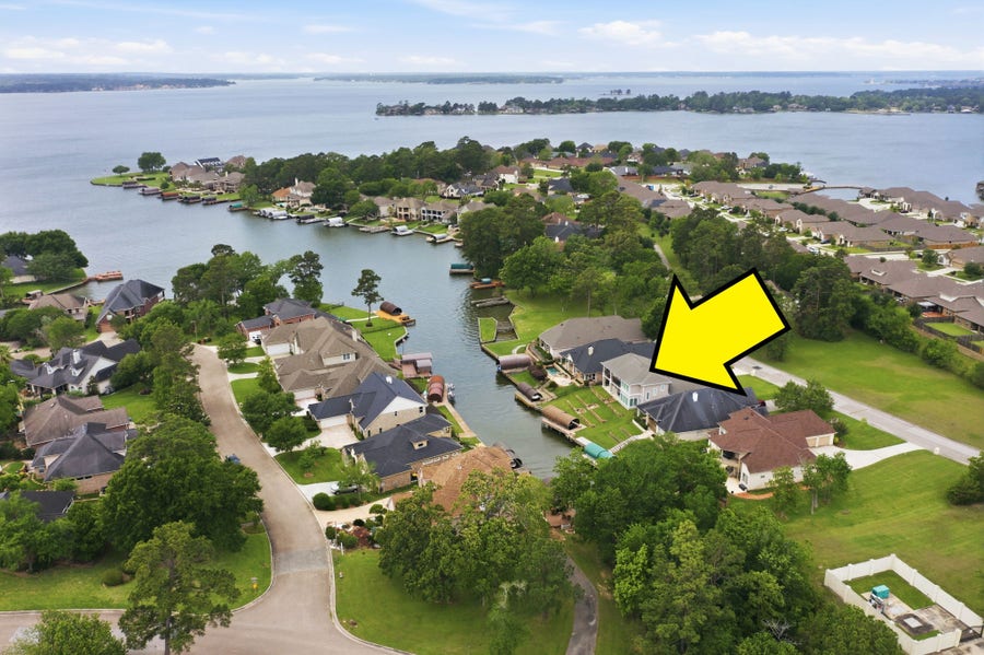Property photo for 12323 Longmire Cove, Conroe, TX