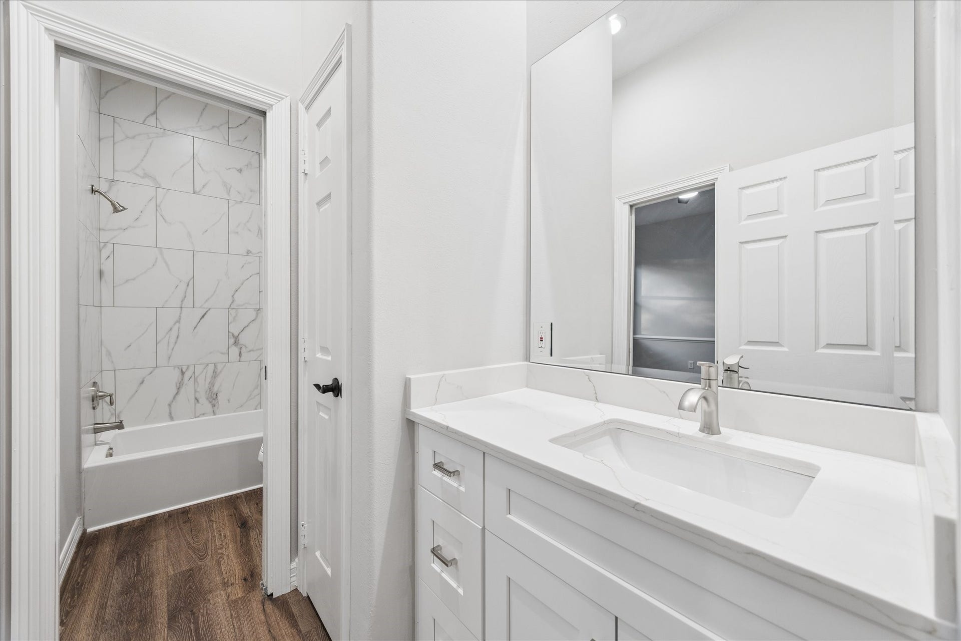 3710 Chateau Cove, Spring, TX 77386 3710 Chateau Cove, Spring, TX 77386