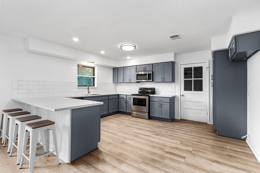 Property photo for 107 Bledsoe Street, Prairie View, TX
