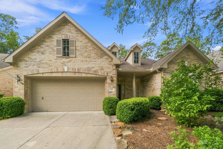 Property photo for 23 S Belfair Place, The Woodlands, TX
