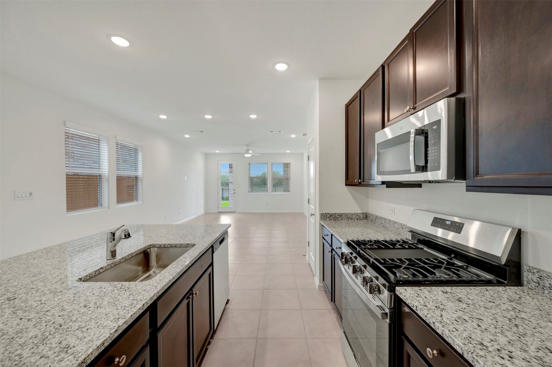 Plenty of counterspace in kitchen